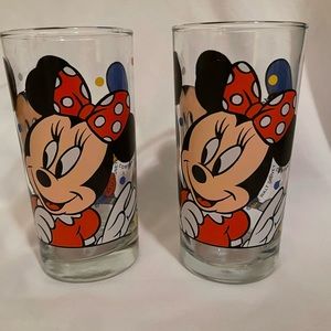 Vintage Disney Drinking Glass Minnie
Mickey Mouse Donald Duck, Pair of 2..